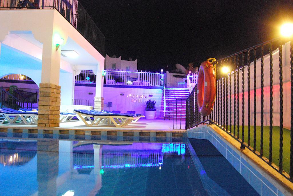 Sky Vela Hotel & Suites Гюмбет Екстериор снимка